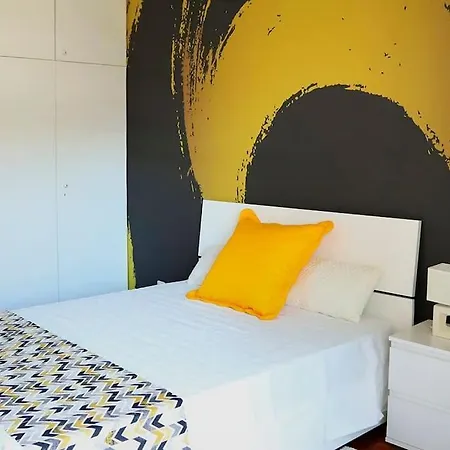 아파트 Downtown 5min Marina + 2 Bedroom + Parking 푼샬