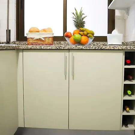 Daire Downtown 5min Marina + 2 Bedroom + Parking Funchal