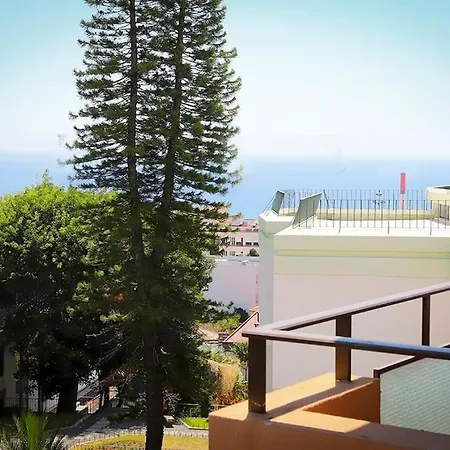 Apartamento Downtown 5min Marina + 2 Bedroom + Parking Funchal (Madeira)