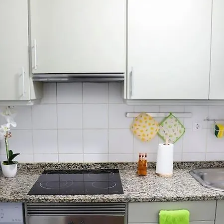 Apartment Downtown 5min Marina + 2 Bedroom + Parking