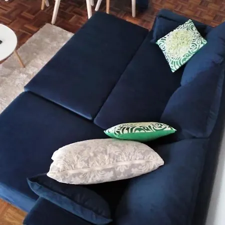 Downtown 5min Marina + 2 Bedroom + Parking Apartment *