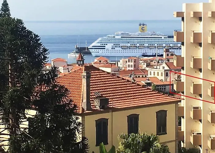 Appartement Downtown 5min Marina + 2 Bedroom + Parking *