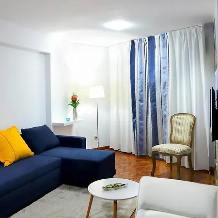 Downtown 5min Marina + 2 Bedroom + Parking פונשל